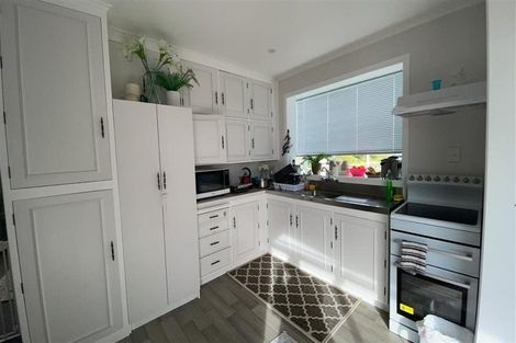 Photo of property in 15a Collie Street, Hillpark, Auckland, 2102