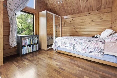 Photo of property in 56 David Crescent, Karori, Wellington, 6012