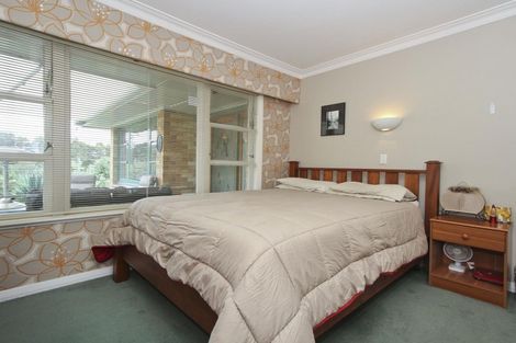 Photo of property in 238 Old Titirangi Road, Titirangi, Auckland, 0604