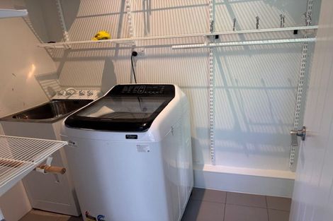 Photo of property in 1/17 Blackbridge Road, Wadestown, Wellington, 6012