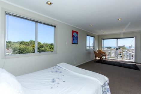 Photo of property in 22 Downe Street, New Plymouth, 4310