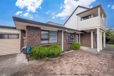 Photo of property in 614b Papamoa Beach Road, Papamoa Beach, Papamoa, 3118