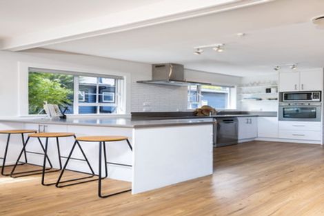 Photo of property in 43 Essex Street, Vogeltown, New Plymouth, 4310