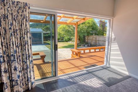 Photo of property in 37 Marlborough Street, Greymouth, 7805