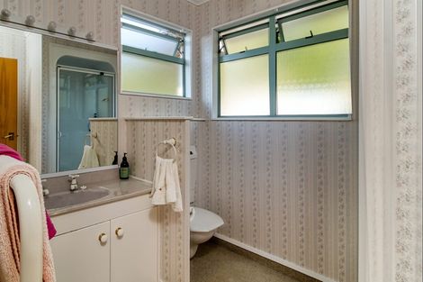 Photo of property in 3/42 Campbell Street, Havelock North, 4130