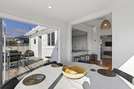 Photo of property in 319 Carrington Street, Vogeltown, New Plymouth, 4310