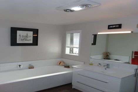 Photo of property in 3 Kingsbridge West, Burwood, Christchurch, 8083