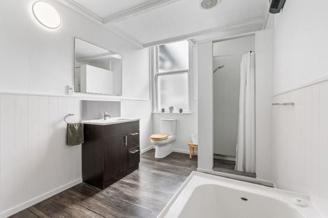 Photo of property in 24 Neidpath Road, Mornington, Dunedin, 9011