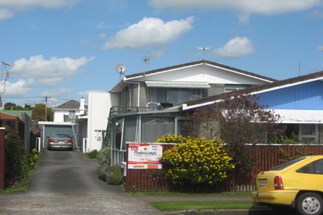 Photo of property in 43c Fulford Street, New Plymouth, 4310