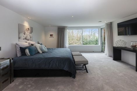 Photo of property in 8 Saint Barnabas Lane, Fendalton, Christchurch, 8052