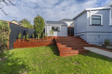 Photo of property in 7 Mosgiel Street, Mornington, Dunedin, 9011