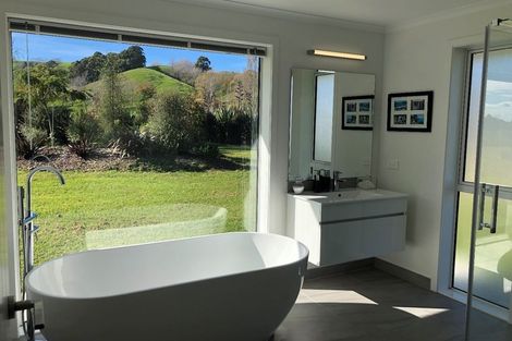 Photo of property in 718f Te Whiti Road, Te Whiti, Masterton, 5884