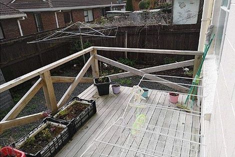 Photo of property in 5/320 Pakuranga Road, Pakuranga Heights, Auckland, 2010