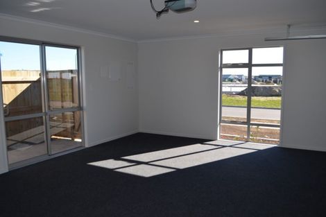 Photo of property in 85 Te Kio Crescent, Papamoa Beach, Papamoa, 3118