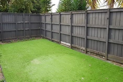 Photo of property in 24 Bedlington Avenue, Manurewa, Auckland, 2102
