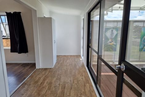 Photo of property in 5 Kotuku Place, Snells Beach, 0920