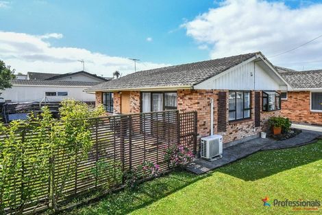 Photo of property in 3 Hill Road, Papatoetoe, Auckland, 2025
