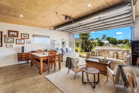 Photo of property in 20 Summer Lane, Tairua, 3508