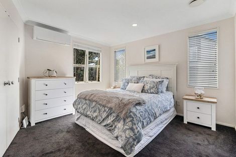 Photo of property in 17 Eaglemont Drive, East Tamaki Heights, Auckland, 2016
