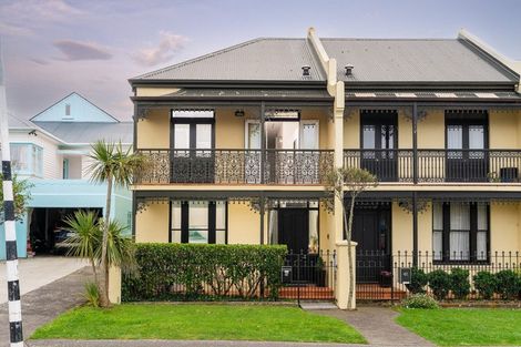 Photo of property in 40f Agra Crescent, Khandallah, Wellington, 6035