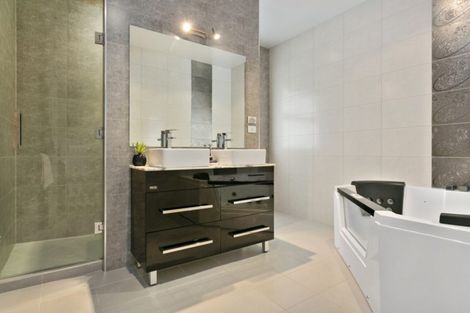 Photo of property in 14 Isobel Hodgson Drive, Cambridge, 3434