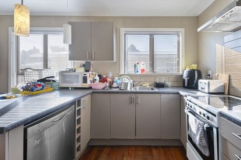 Photo of property in 5 Churchill Avenue, Feilding, 4702