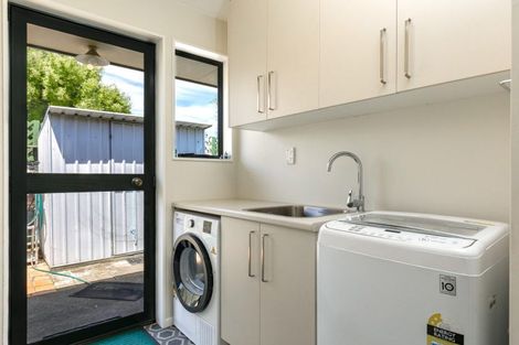 Photo of property in 30 Karina Crescent, Redwoodtown, Blenheim, 7201