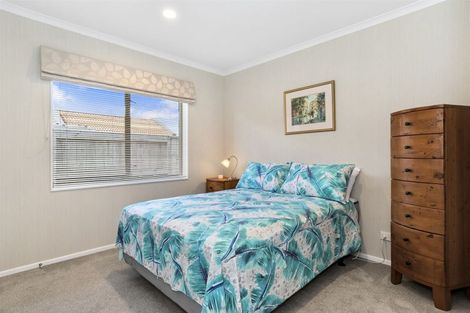 Photo of property in 40 Beachwater Drive, Papamoa Beach, Papamoa, 3118