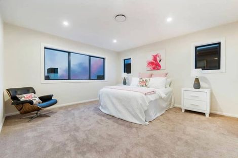 Photo of property in 45 Evergreen Parade, Rosehill, Papakura, 2113