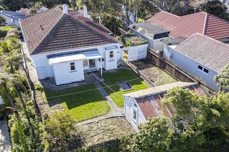 Photo of property in 19 Agra Crescent, Khandallah, Wellington, 6035