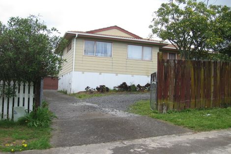 Photo of property in 5 Catkin Crescent, Papatoetoe, Auckland, 2025