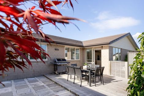 Photo of property in Waterview Estate, 79/4 Greystone Place, Omokoroa, 3114