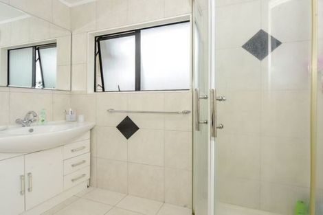 Photo of property in 76b Panorama Road, Mount Wellington, Auckland, 1060