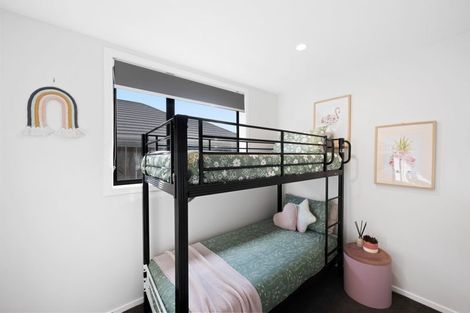 Photo of property in 37 Ruru Street, Cambridge, 3434