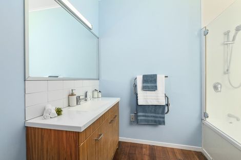 Photo of property in 39 Tuatoru Street, Eastbourne, Lower Hutt, 5013