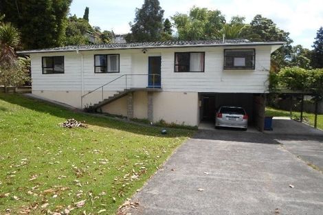 Photo of property in 24 Beaudine Avenue, Glenfield, Auckland, 0629