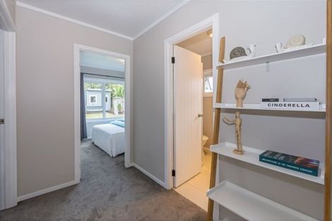 Photo of property in 1/29 Cranston Street, Torbay, Auckland, 0632