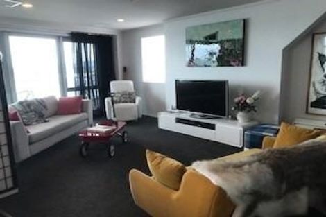 Photo of property in 12/72e Devonport Road, Tauranga, 3110