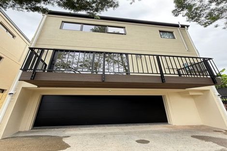 Photo of property in 86 Tiriwa Drive, Massey, Auckland, 0614