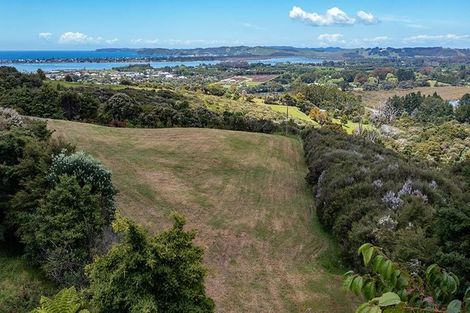 Photo of property in 70 Upper Whangateau Road, Big Omaha, 0985