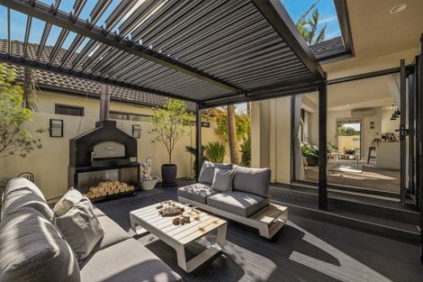 Photo of property in 8 Bucklands Crescent, Papamoa Beach, Papamoa, 3118