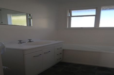 Photo of property in 44 Acacia Avenue, Maungaraki, Lower Hutt, 5010