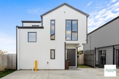 Photo of property in 77 John Gray Street, Papakura, 2110