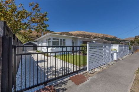 Photo of property in 9 Van Asch Street, Sumner, Christchurch, 8081