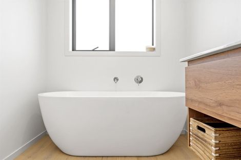 Photo of property in 4 Taylor Street, Cambridge, 3434