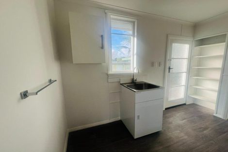 Photo of property in 11 Nikau Street, Tawhero, Whanganui, 4501