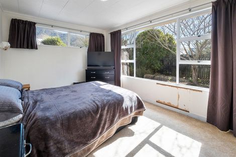 Photo of property in 3 George Street, Picton, 7220