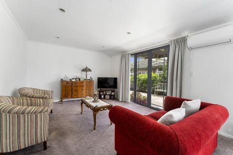 Photo of property in 2 Crescent Street, Richmond, 7020