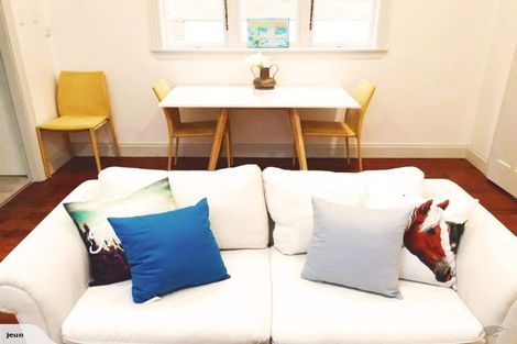 Photo of property in 4b Railway Street, Newmarket, Auckland, 1023