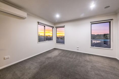 Photo of property in 318 Hill Road, The Gardens, Auckland, 2105